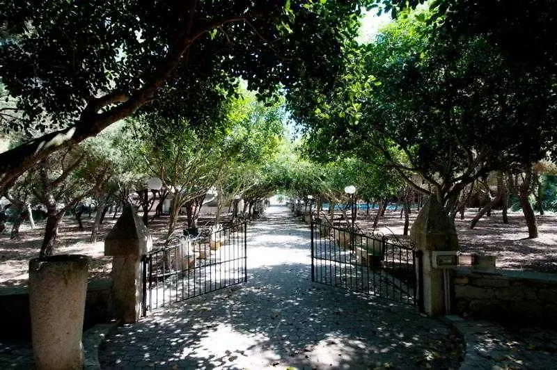 Agriturismo La Maddalena Ragusa 0*,  Italy